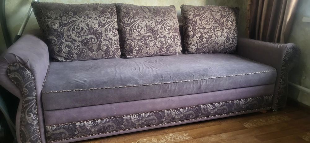 Продам диван, мини диван и кресло