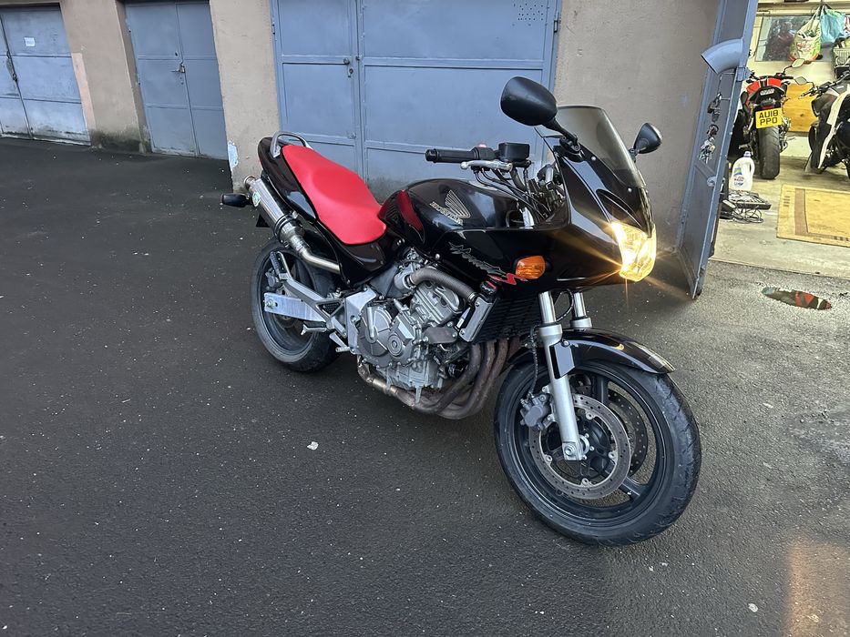 Vand honda hornet 600S an fb 2000!
