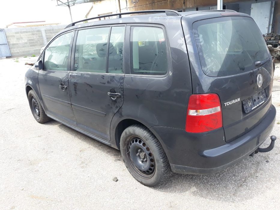 Vw Touran 1.9 101к.с. AVQ 6ск. На части