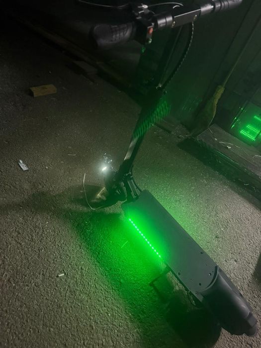 Электросамокат..