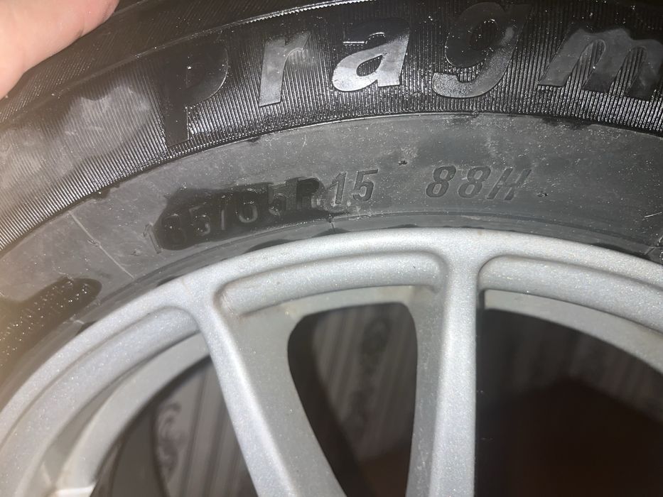 Шина донгелек летни