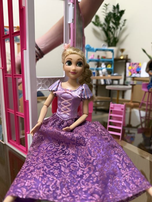 Къща за кукли Barbie с подаръци