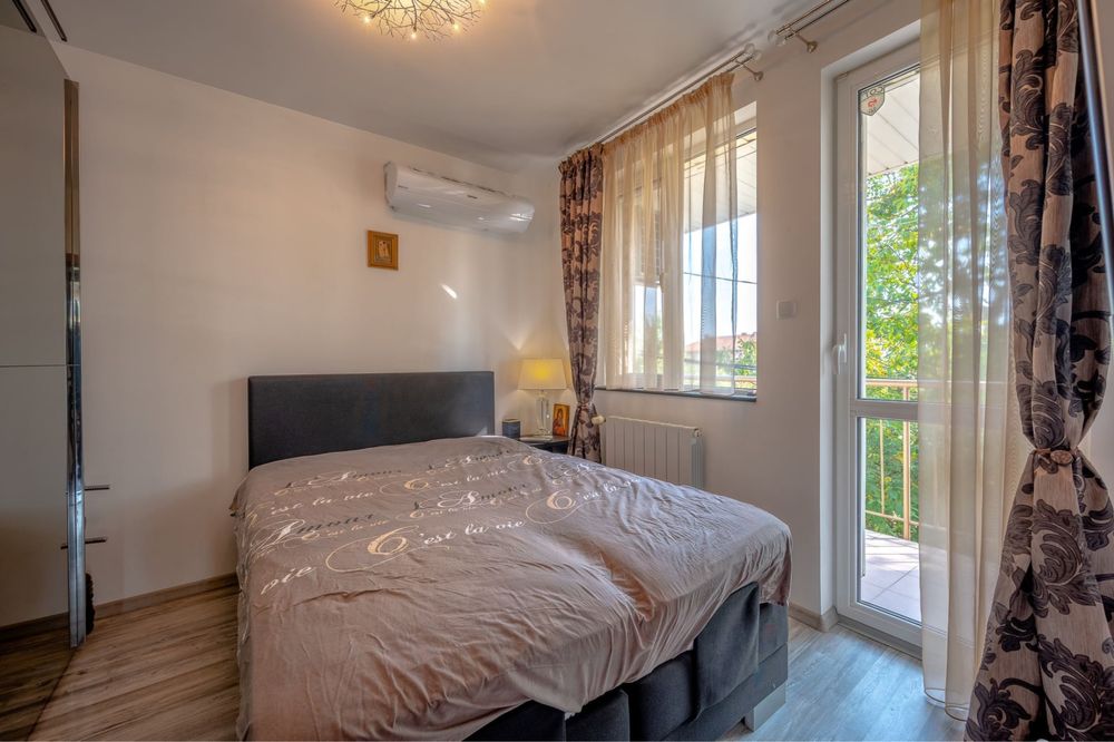 Дава се под наем Двустаен апартамент в Банкя - 80 кв.м за 663 € - Снимка #2