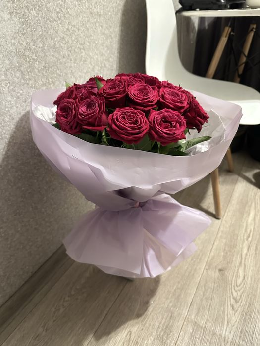 Свежий букет из 25 роз