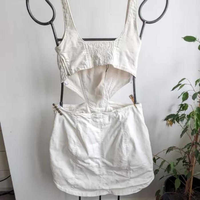 Zara rochie scurta denim alb cut out decupata corset moderna