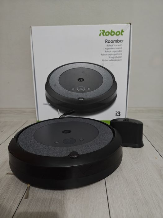 Прахосмукачка робот IRobot ROOMBA i3