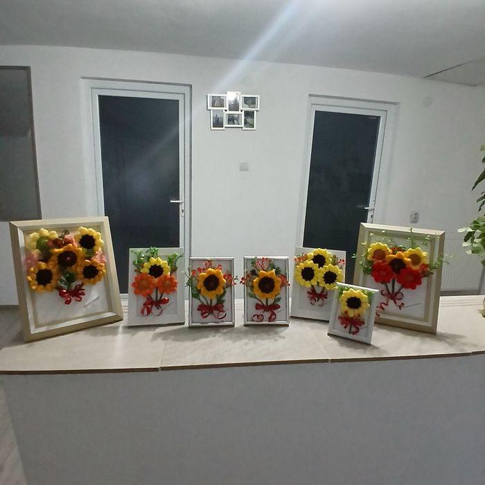 Tablouri cu flori crosetate martisoare