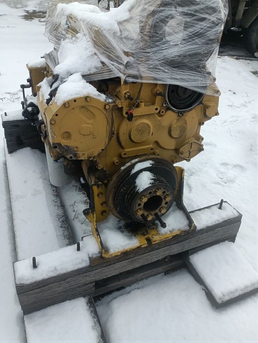 Двигатель CAT C15