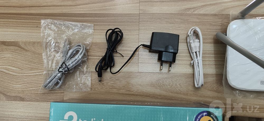 WiFi router роутер вайфай в рабочем в идеальном состоянии.
В рабочем в