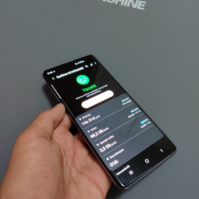 Samsung Galaxy S10+ tinniq