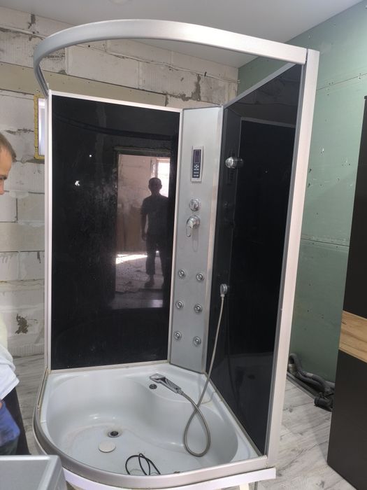 Продам душевую кабину