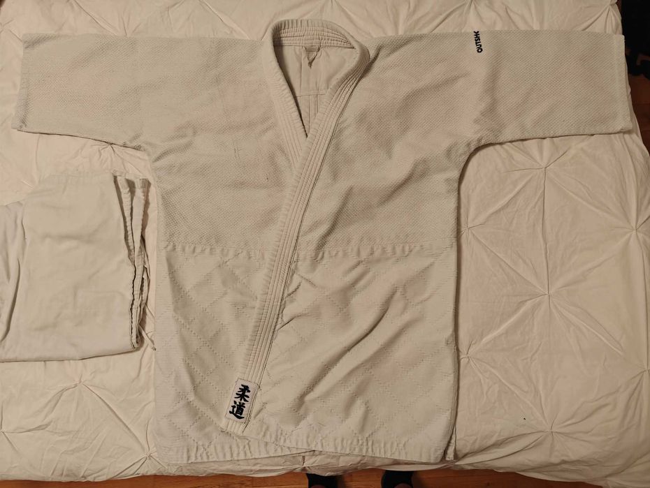 Кимона за айкидо , джудо, джу-джуцу, самбо и др.