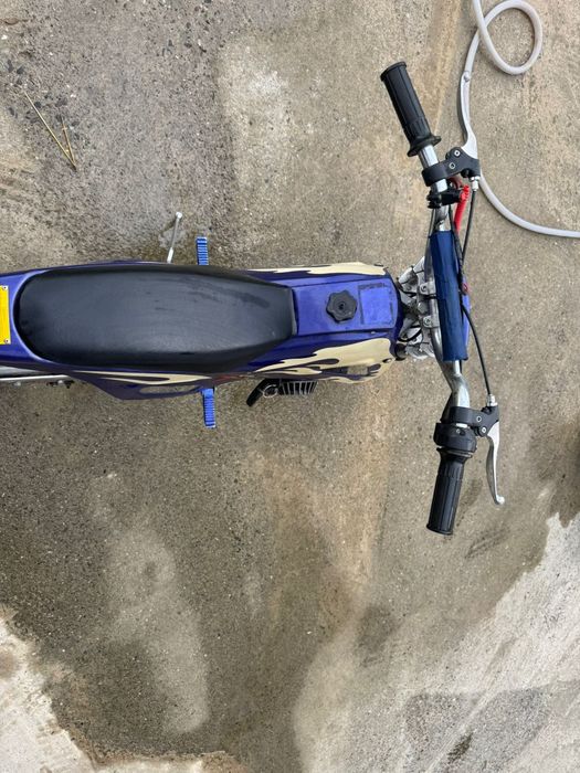 Vand motocros pentru copii intre 7 10 ani