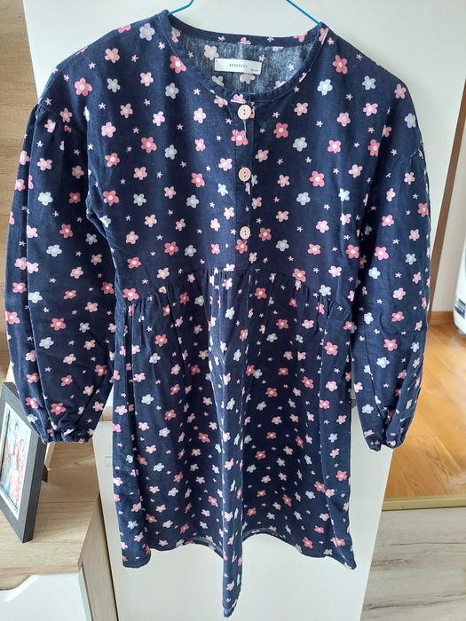 Rochite fetite din catifea marimi 9-12 ani