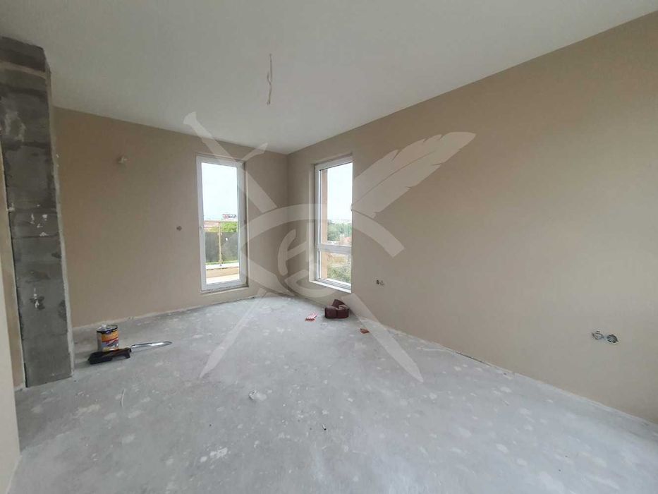 Продава се Тристаен апартамент в София, Разсадника - 144 кв.м за 2100 €/кв.м - Снимка #2