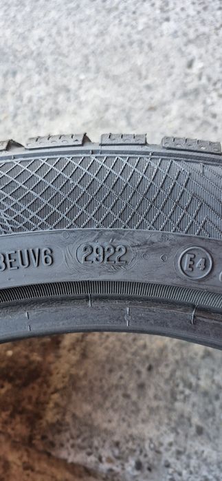 4 anvelope iarna runflat Continental 245/45/18,dot 2022-2024.Pret/buc