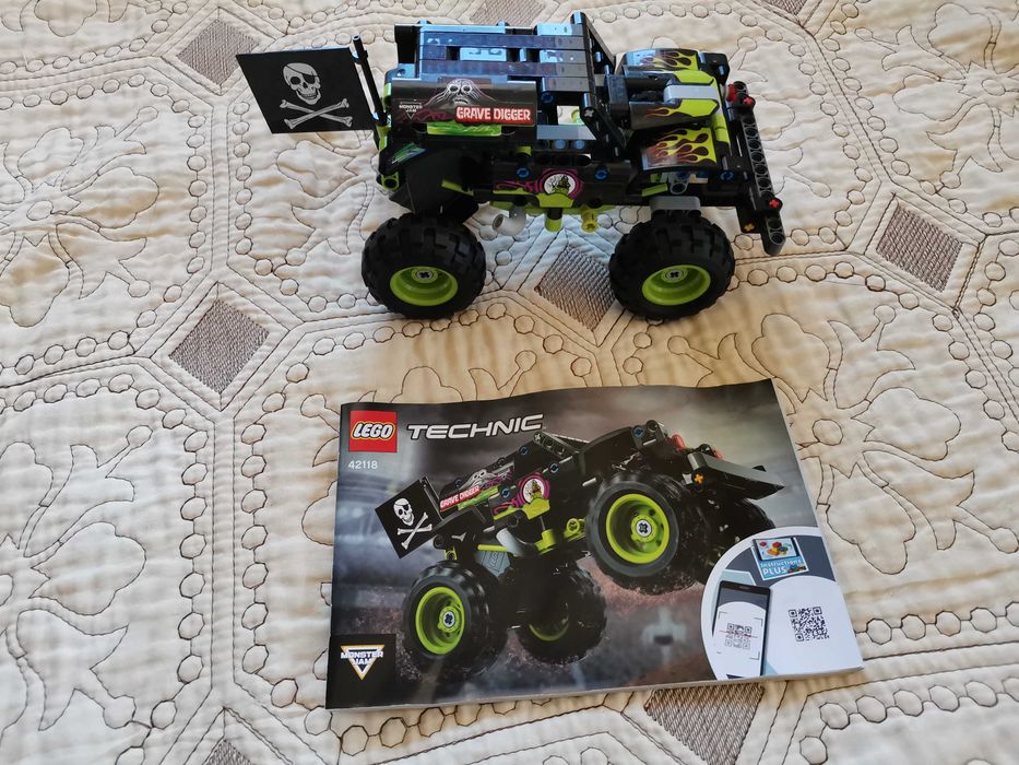 LEGO Technic пет сета.