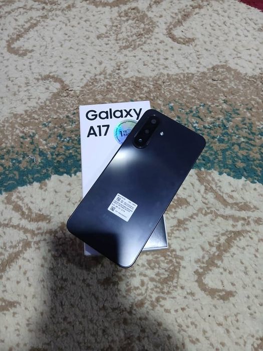 Samsung galaxy A17 srochno sotiladi