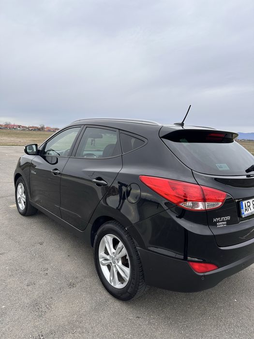 Vând Hyundai ix35