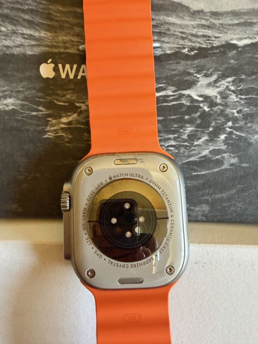 Apple watch ultra 2 49mm titanium