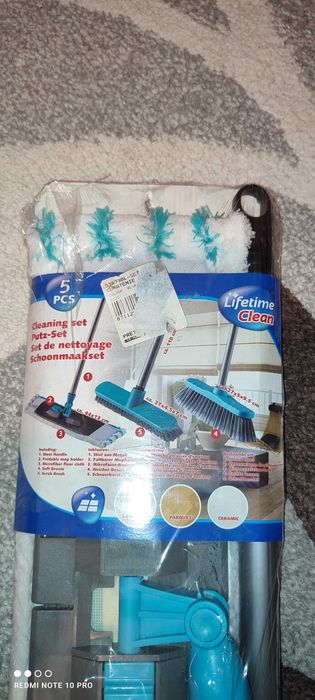 Vand set pt. curatenie cu 5 piese NOU