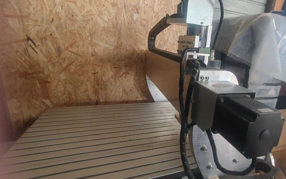 Router CNC , Freza CNC , Masina frezat CNC