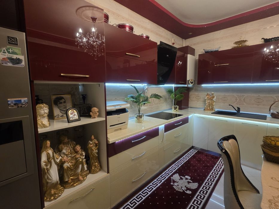 Mobila bucatarie+accesorii