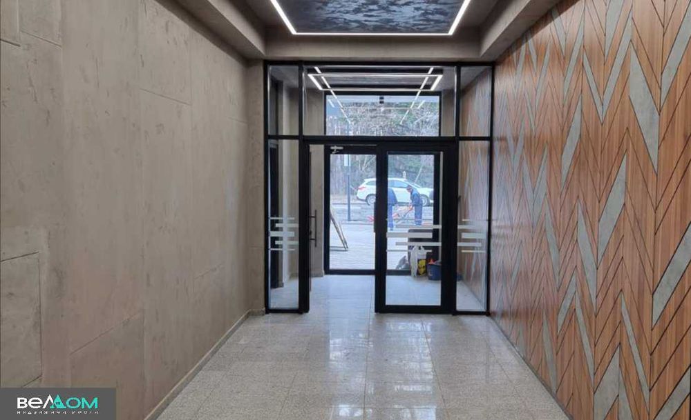 Дава се под наем Офис в Варна, Младост 1 - 160 кв.м за 1280 € - Снимка #7