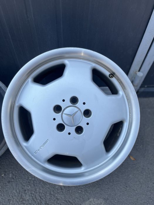 Продам Monoblok r17 разноширокие