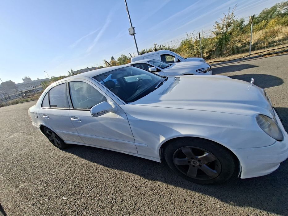 Mercedes e200, 170 de cai,272.000km