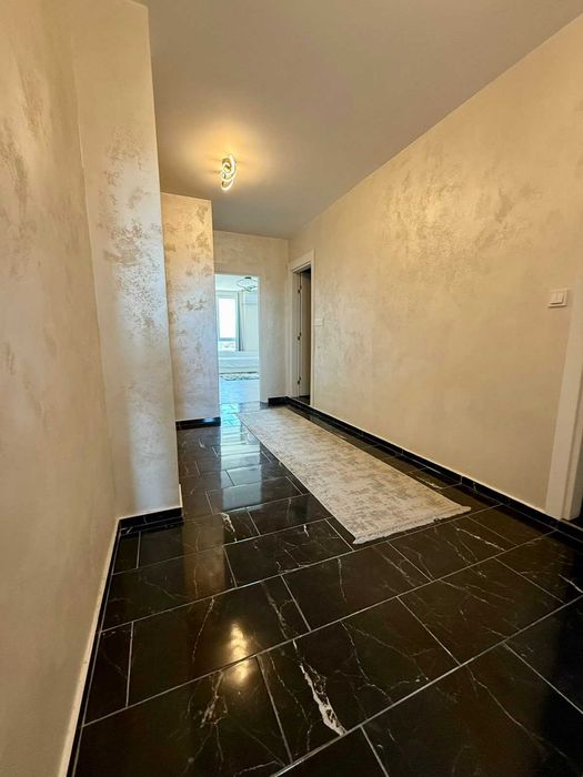 Дава се под наем Тристаен апартамент в Пловдив, Съдийски - 118 кв.м за 612 € - Снимка #13