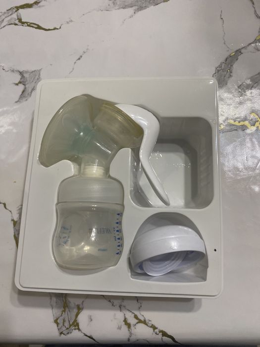 Молокоотсос Avent