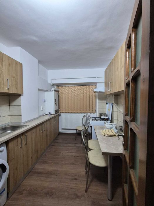 Garsoniera de inchiriat zona Piata Garii