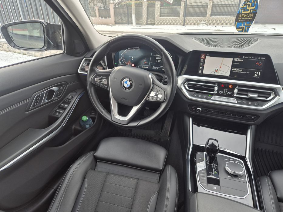 BMW 3 Series 2021 — imagine 5