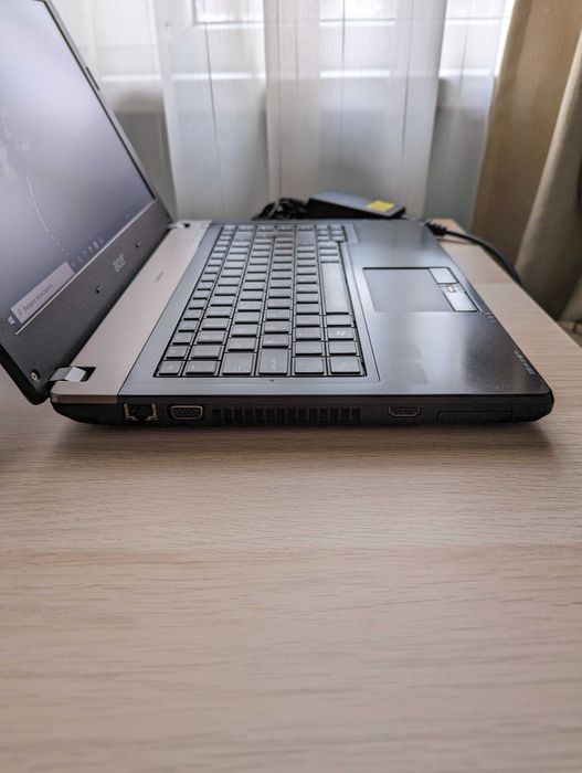 Лаптоп Acer TravelMate 6495 | 14 инча | i5-2520M | 8GB RAM | 240GB SSD