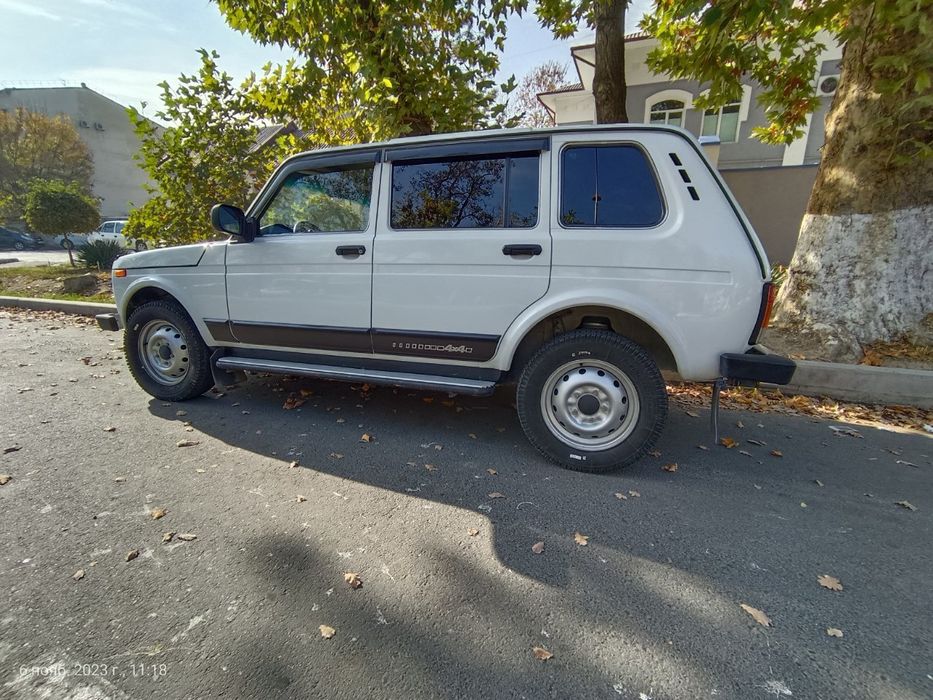 Niva 4x4 5 eshikli