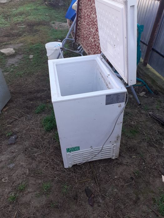 Vând lada frigorifica