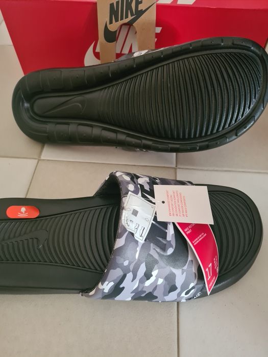 Nike- Чехли/Джапанки 51,5 номер