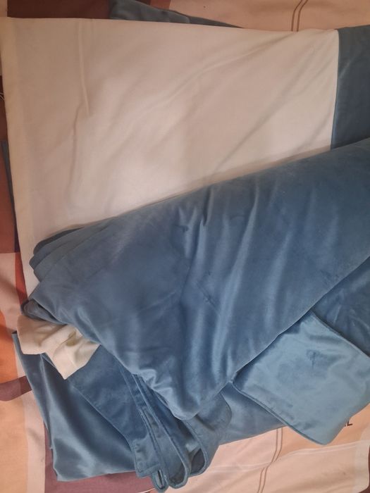 Продам шторы новые
