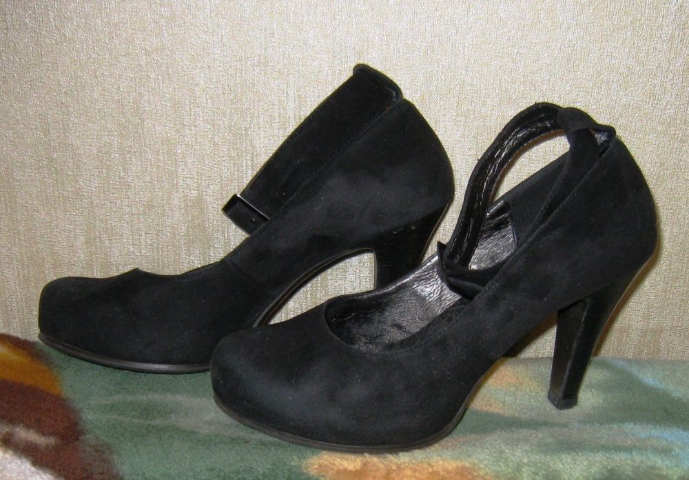 Туфли черные 36-37