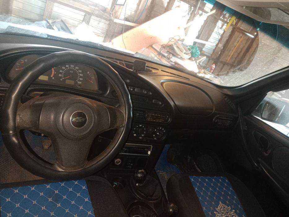 Продам ниву шевроле
