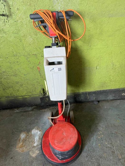 Monodiscuri spălat șlefuit karcher taski hako