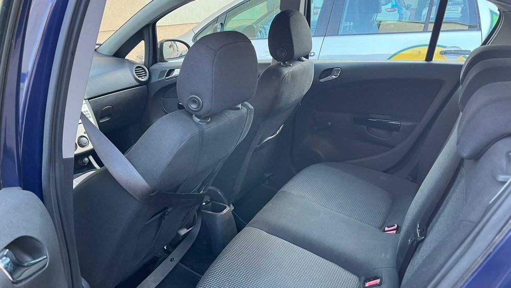 Opel Corsa D benzina