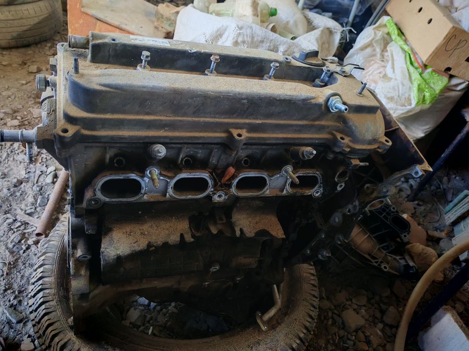 Двигатель 2az-fe сатылады. Камриден шыққан.