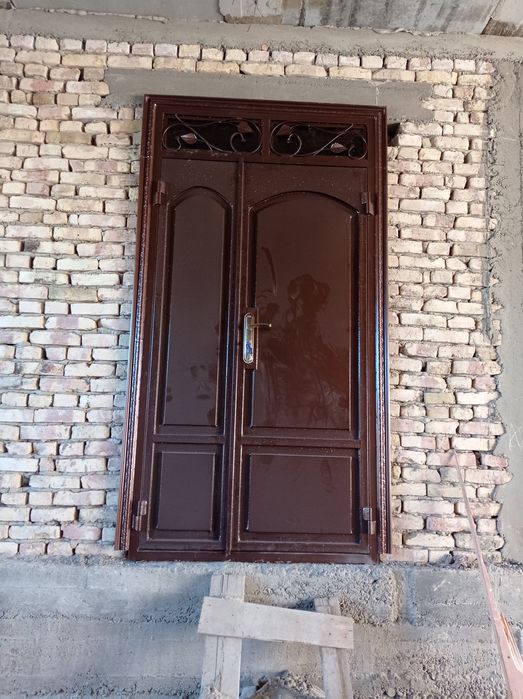 Жондор туман марказида участка сотилади