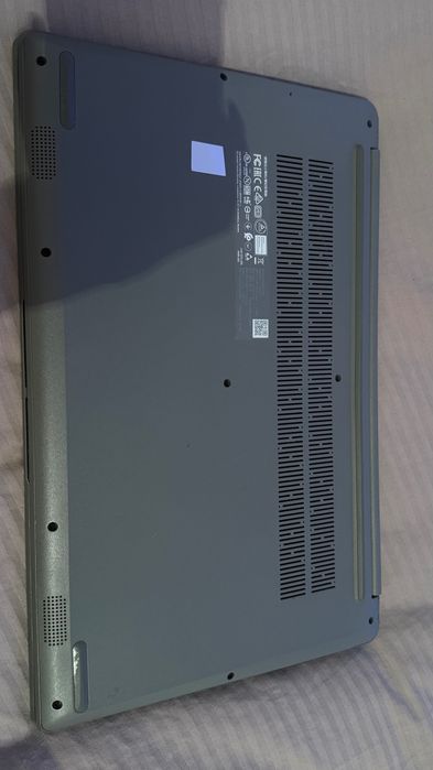 Продам срочно ноутбук Lenovo