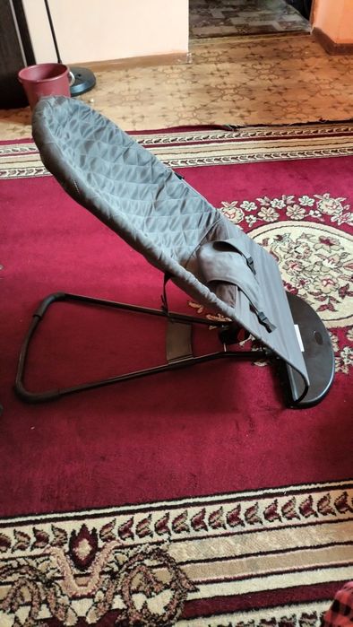 Продам шезлонг не дорого