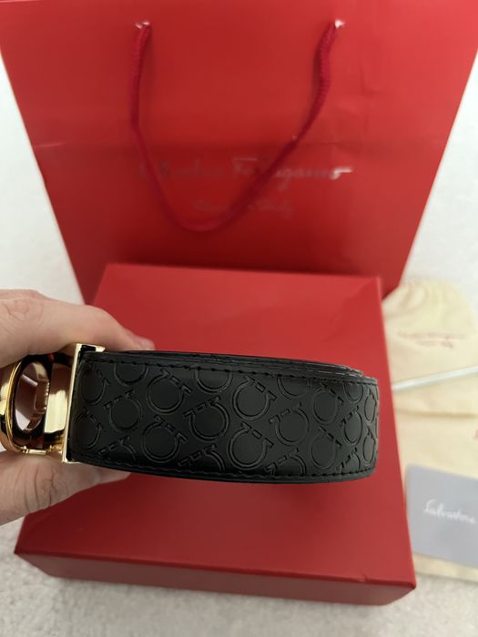 Curea Ferragamo Gold 115cm Full Box