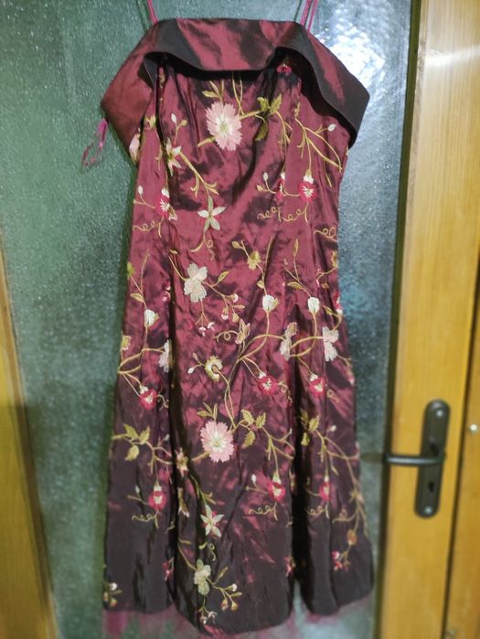 Дамски рокли размер М