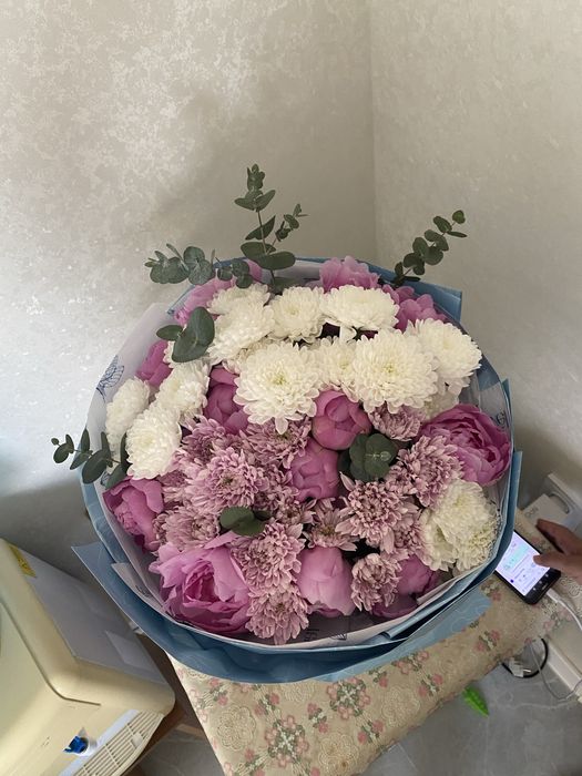 Свежие букеты.